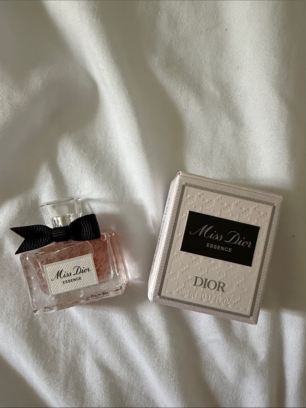 Authentic Dior Perfume — Miss Dior Essence 5ml - Picture 2 of 5